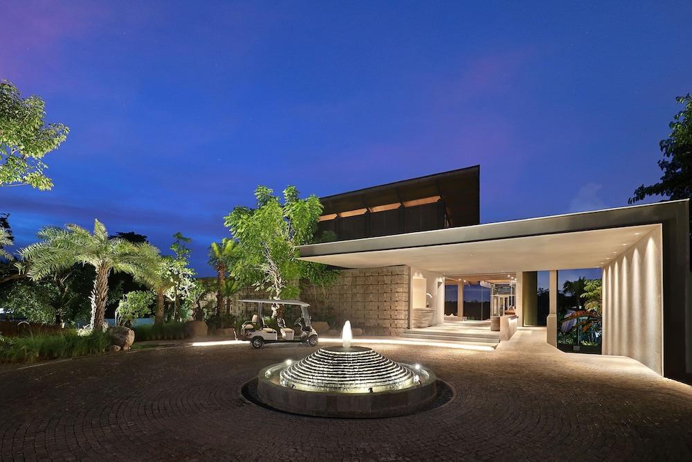 Cross Bali Breakers Otel Jimbaran Dış mekan fotoğraf